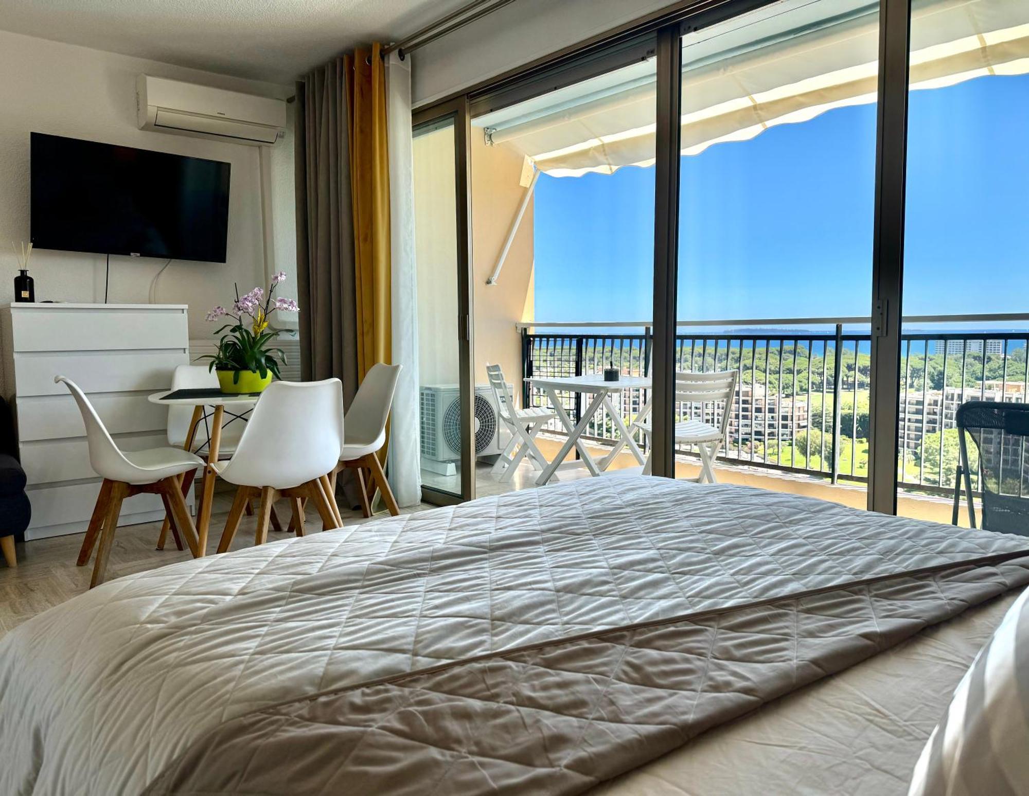 My Resid Appart Cannes Marina Vue Mer Mandelieu Exteriér fotografie